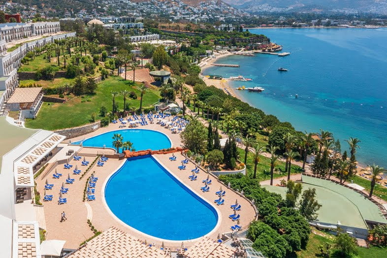 BODRUM’S BEST FAMILY-FRIENDLY HOTELS 19 Yasmin Resort Bodrum