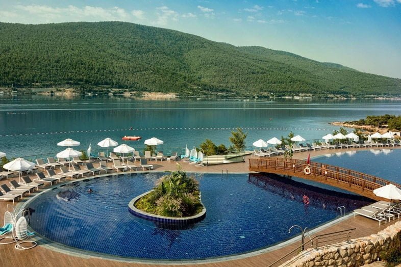 САМЫЕ РОСКОШНЫЕ ОТЕЛИ БОДРУМА Titanic Deluxe Bodrum