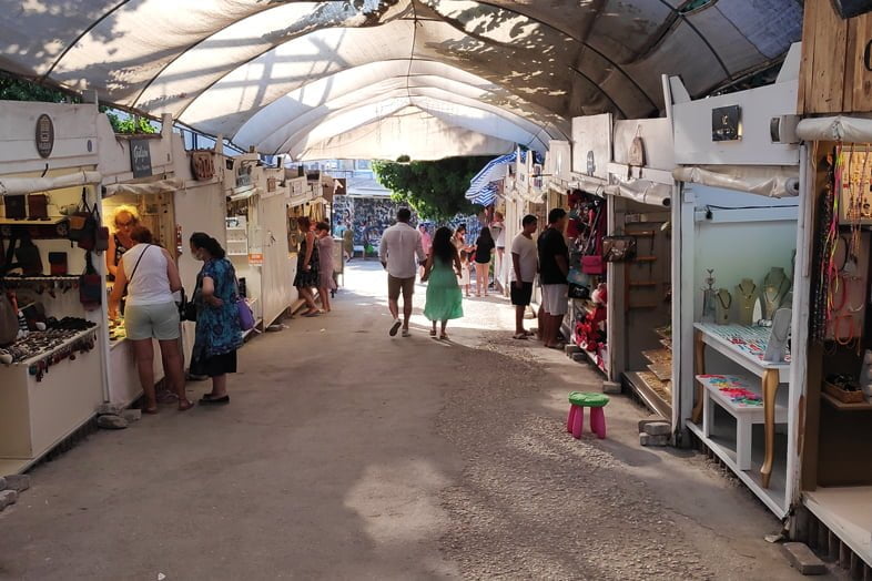 Bodrum Gezilecek Yerler - Bodrum Gezi Rehberi Gümüşlük El Sanatları Çarşısı