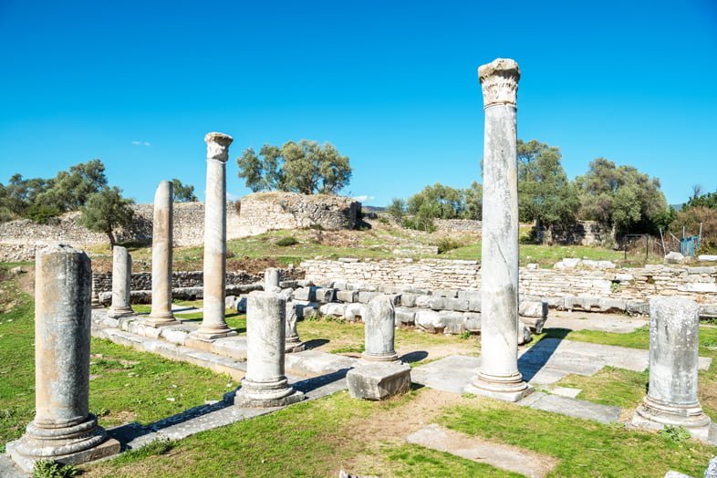 BODRUM'UN TARİHİ YERLERİ - BODRUM'DA GÖRÜLMESİ GEREKEN TARİHİ YERLER Iasos Antik Kenti