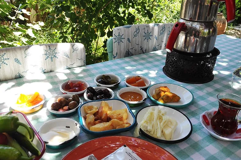 Asmalı Çardak Yalıkavak
