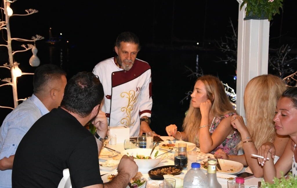 Karafaki Erhan Usta