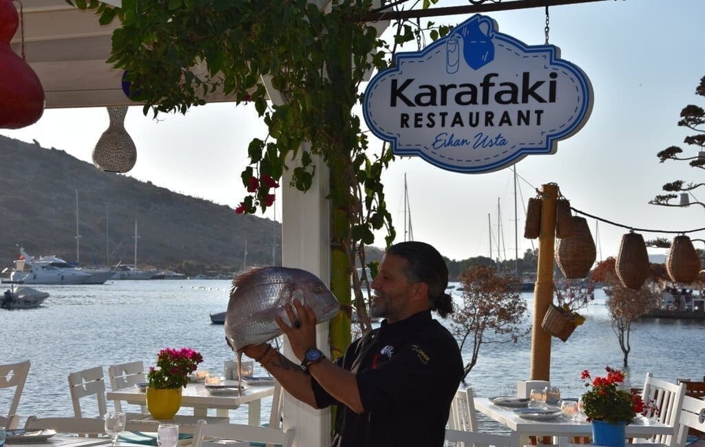 Karafaki Erhan Usta